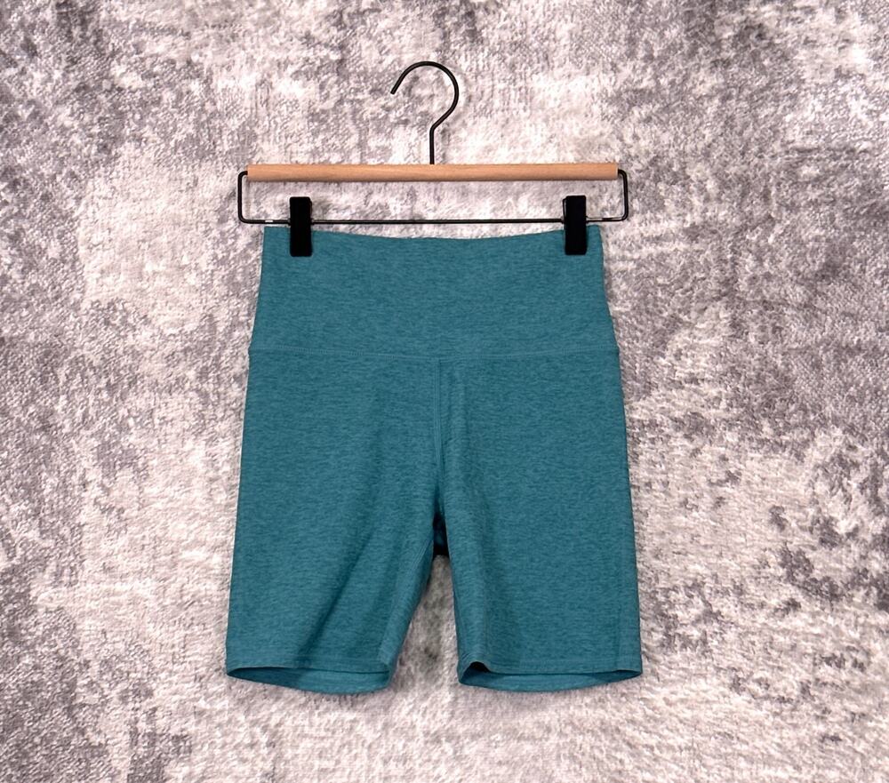 Vuori Clean Elevation Shorts XS Womens Biker Blue Green Dream Knit